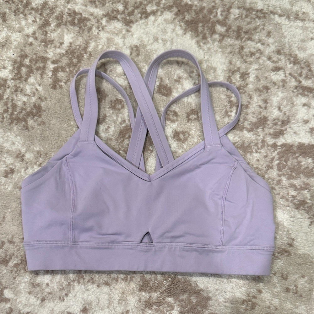 Lululemon sports bra